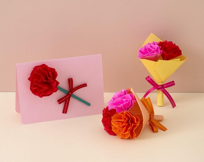 PREORDER Origami Flower Decorations: Easy 3D Flowers Made by Folding and Cutting