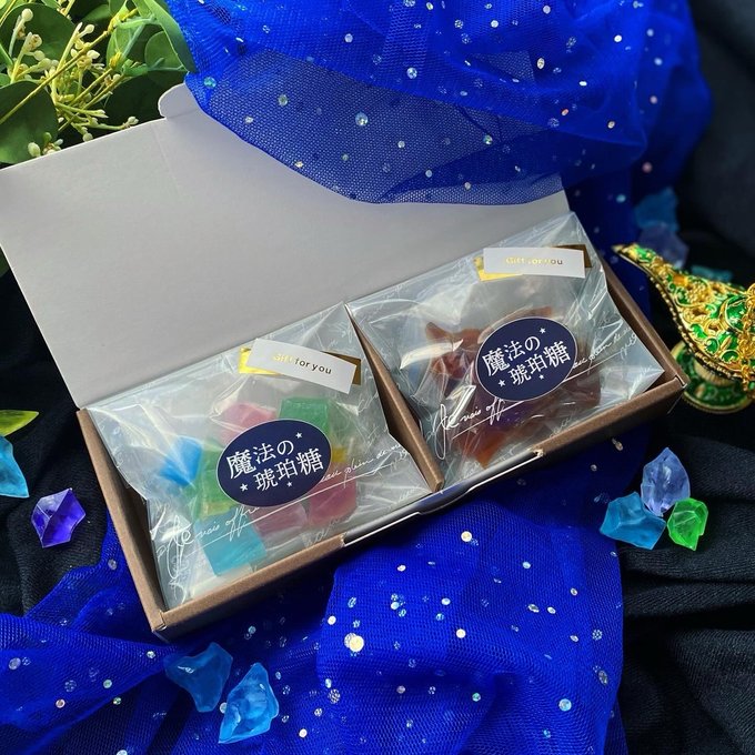 Minne Maho no Kokuhakuto Gemstone Candy (Two Flavors)