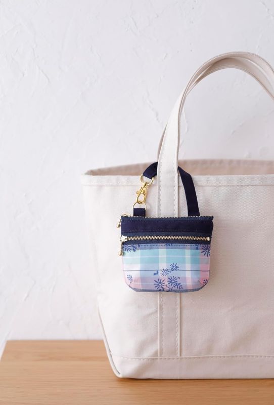 PREORDER Commercial Use OK! 150+3 Fabric Accessory Projects