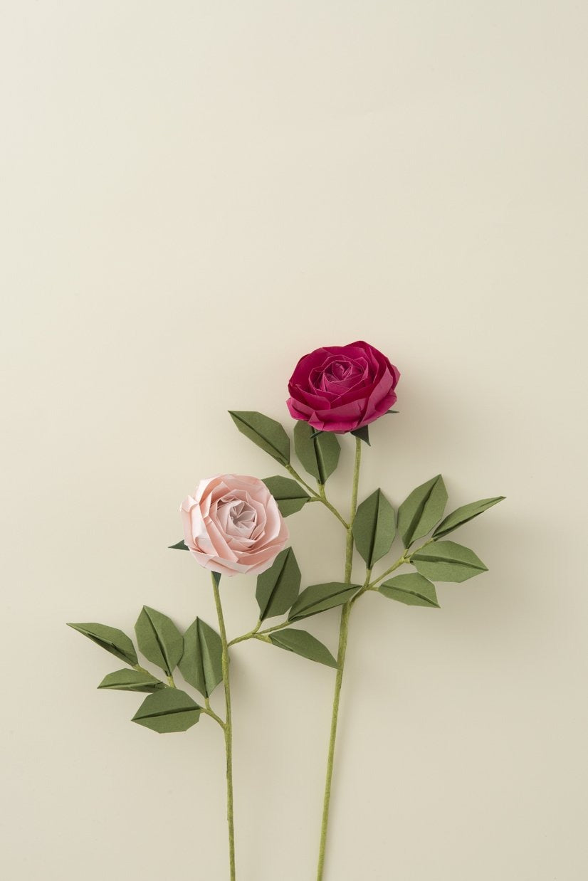 PREORDER Beautiful Origami Roses