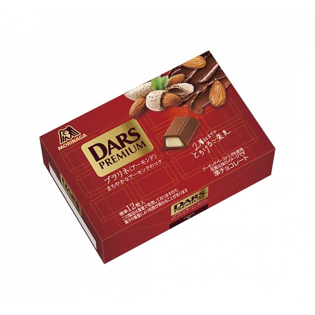 Morinaga DARS Strawberry/Premium Praline Almond Chocolate